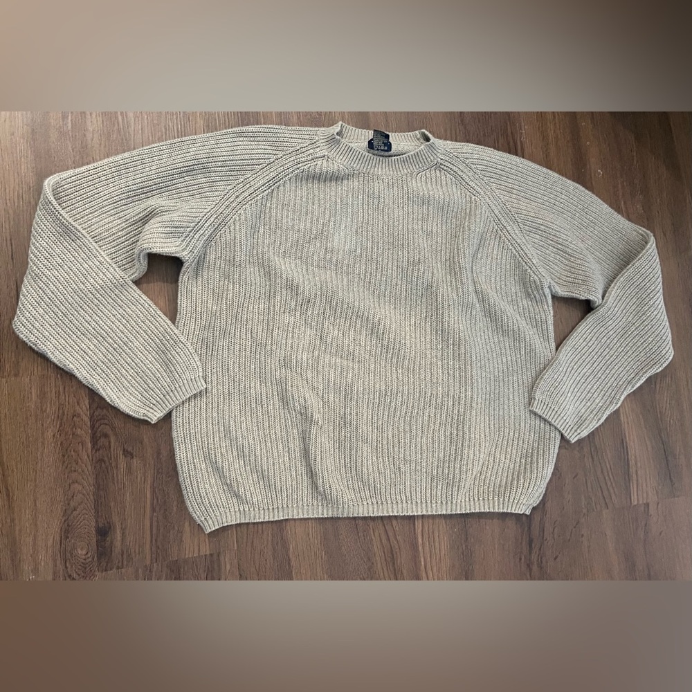 Docker’s Beige Large Sweater